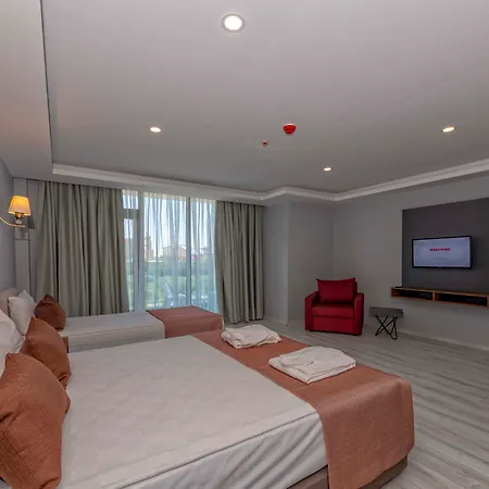 Royal Towers Lara Hotel 4*