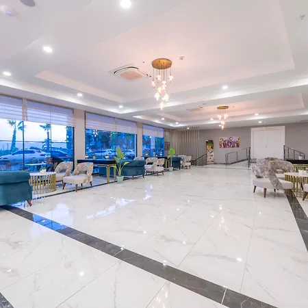Hotel Royal Towers Lara Antalya