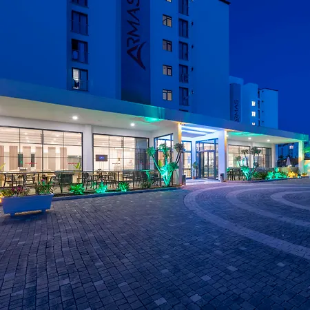 Royal Towers Lara