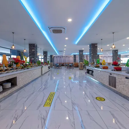 Royal Towers Lara Antalya