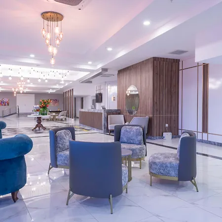 Royal Towers Lara Hotel